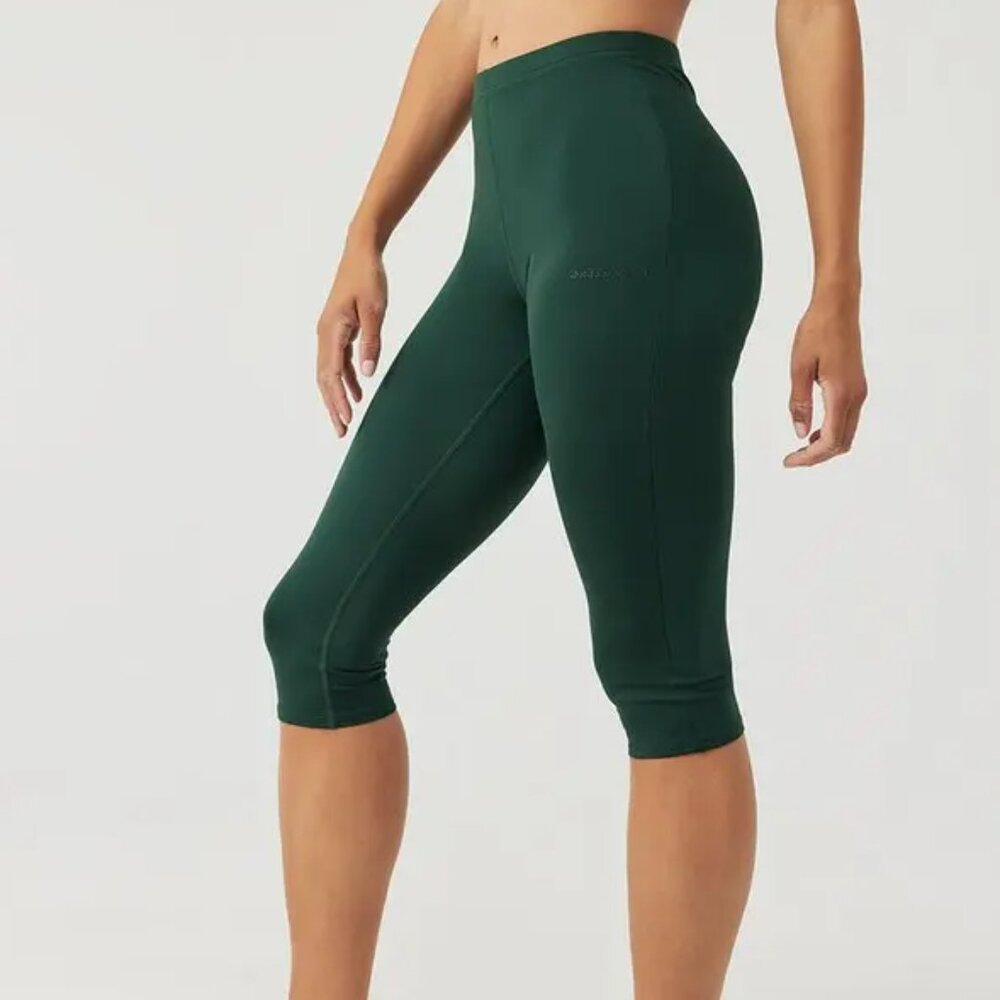 Outdoor Voices Sculpt Kneecap Legging in Pine - XS